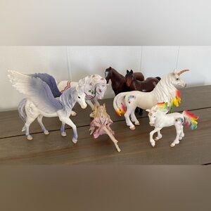 Lot of Schleigh horses Bayala rainbow set show horse Elfen elf (no horse)